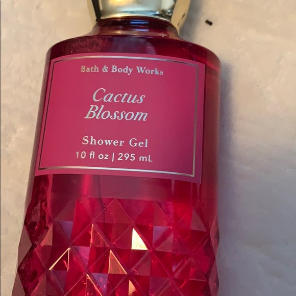 Bath and body works gift set - Picture 2 of 11